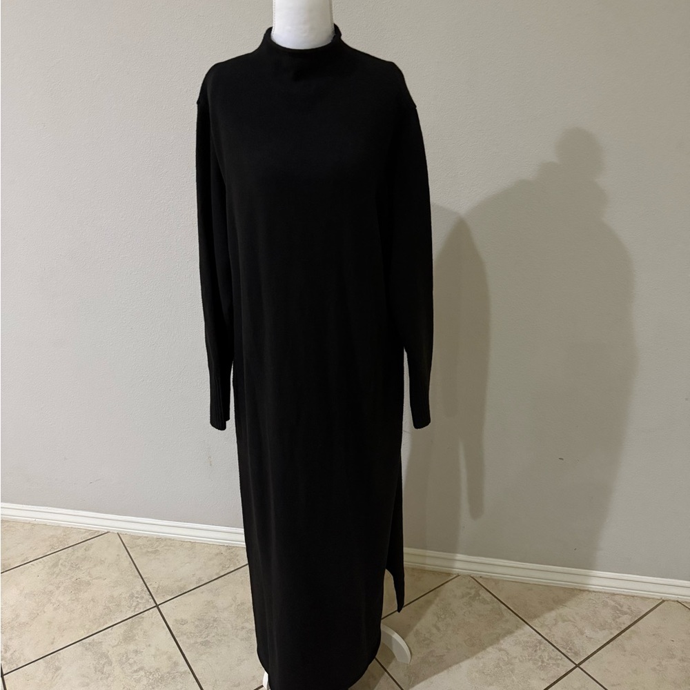 Elegant Black Long Sleeve Sweater Dress